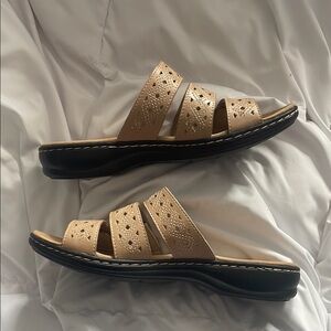 Clarks Cream Sandals with Cushioned Sole